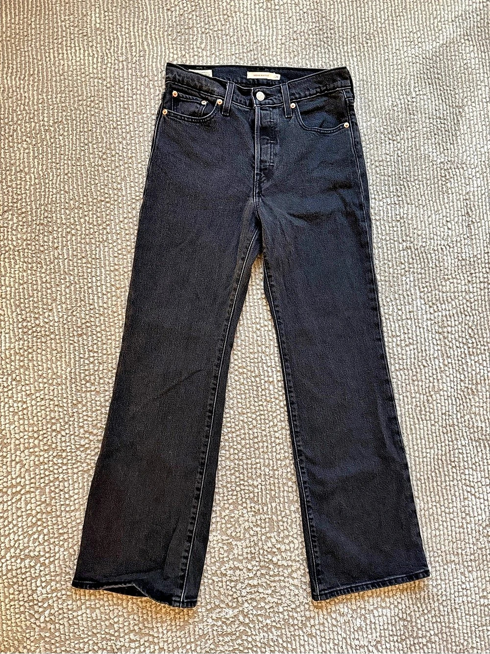 Levi's Wedgie Bootcut Jeans in Black Waist 26